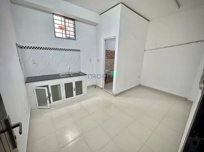 Hình ảnh Phòng giá rẻ sẵn nội thất đường Trường Chinh Q12