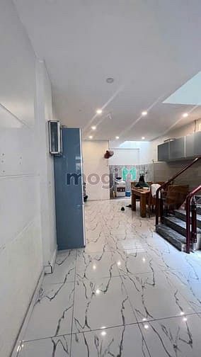 Hình ảnh Siêu phẩm trung tâm tân bình - hoàng văn thụ - sân bay TSN - 3 tầng