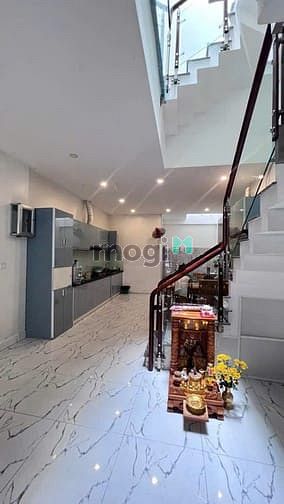 Hình ảnh Siêu phẩm trung tâm tân bình - hoàng văn thụ - sân bay TSN - 3 tầng