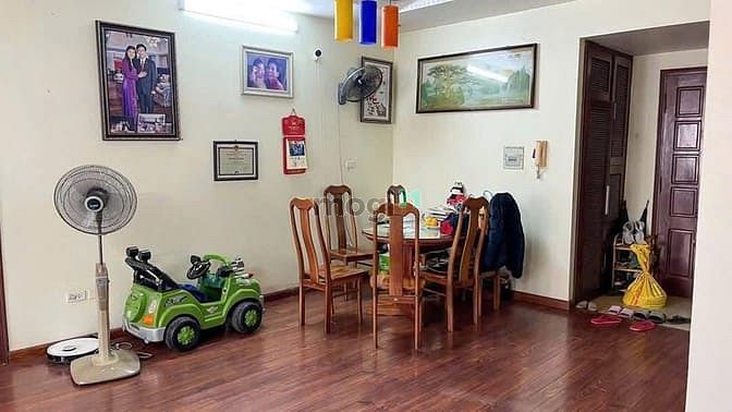 Hình ảnh C/c Hoa Sen ngay Đầm sen, 110m2, Bancong,3p ngủ giá 14tr/th