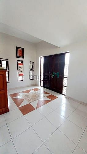 Hình ảnh Biệt thự 5 tầng KDC Lý Phục Man, Bình Thuận Quận 7. 10*14 , 14,2 tỷ