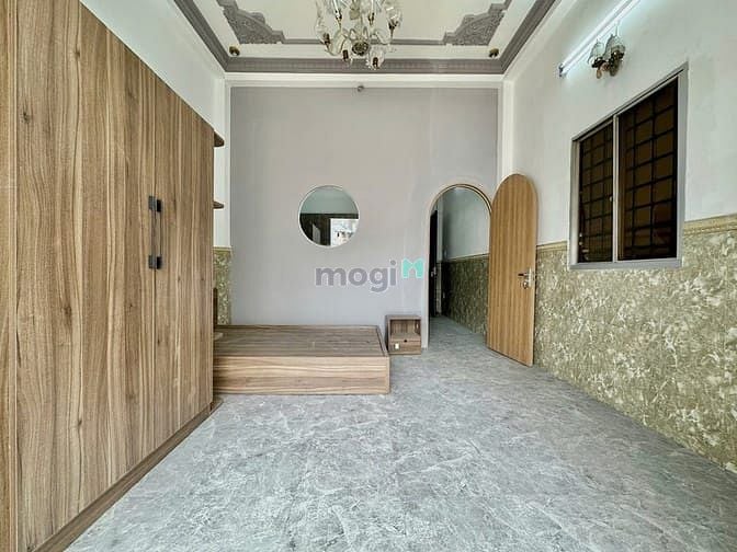 Hình ảnh CHDV FULL NỘI THẤT BAN CÔNG ngay ngã tư Bảy Hiền quận Tân Bình