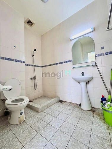 Hình ảnh CHO THUÊ Nhà phố Mỹ Hưng - Nguyễn Văn Linh kinh doanh tốt
