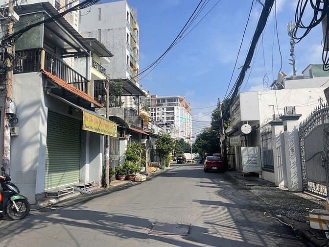 Hình ảnh nhà hiếm quận Tân Bình - Lý Thường Kiệt - Lạc Long Quân - 105M2