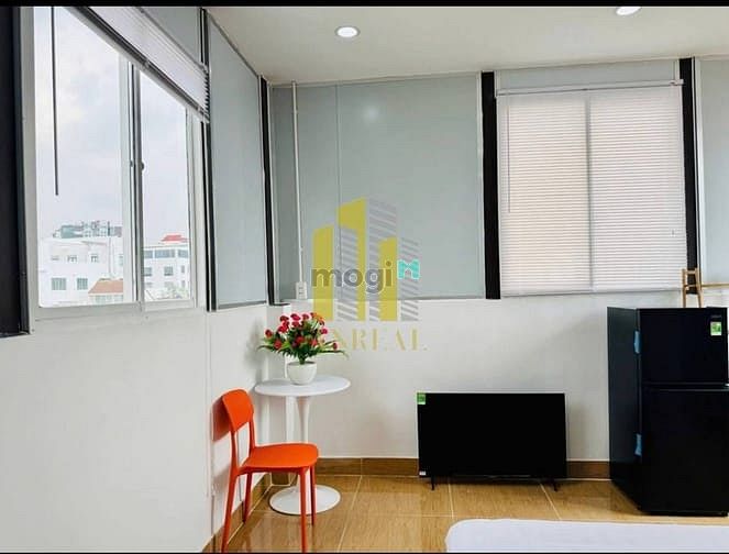 Hình ảnh Cho Thuê Tòa Nhà 18 Phòng Full Nội Thất - Thang Máy Giá 100 Triệu