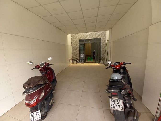 Hình ảnh Đang cần cho thuê mặt bằng mặt tiền nhộn nhịp đường Nơ Trang Long