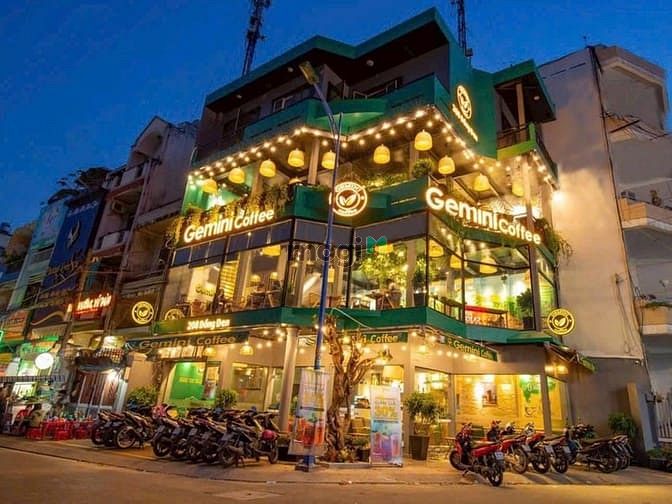 Hình ảnh Cho thuê góc 2 mặt tiền 208 Đồng Đen, P14, Tân Bình