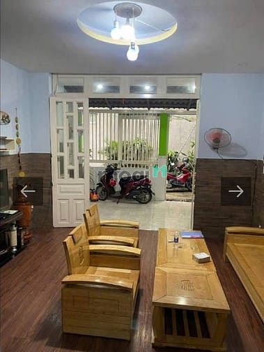 Hình ảnh Bán nhà 3 tầng HXH ngay chợ Đoàn Thị Kia.Dĩ an