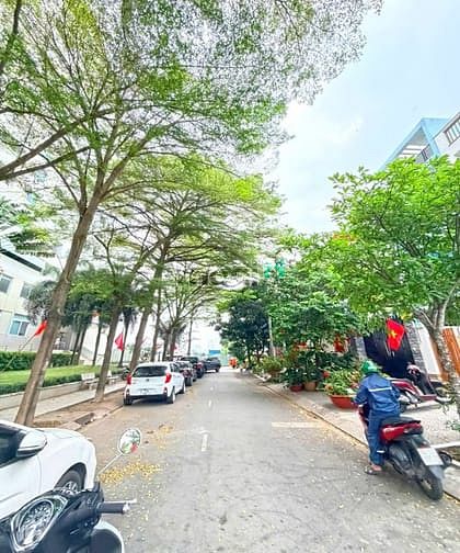 Hình ảnh Bán nhanh lô đất 4x25m mặt tiền Đường số liền kề Phú Mỹ Hưng, Quận 7