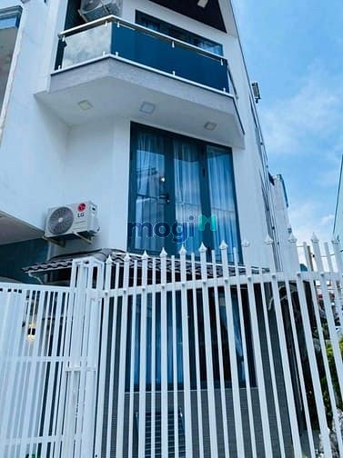 Hình ảnh Bán Nhà SHR Q11 - Ông Ích Khiêm - Nhà đẹp 4 tầng, full nội thất