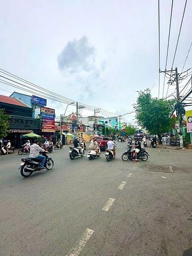 Hình ảnh Mặt tiền đường Huỳnh Tấn Phát Thị trấn Nhà bè, 7,5*30, 220 m2 hơn 17 t