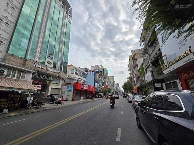 Hình ảnh Bán tòa nhà 3MT Võ Văn Tần P5 Quận 3, dt:13x19m giá 185 tỷ