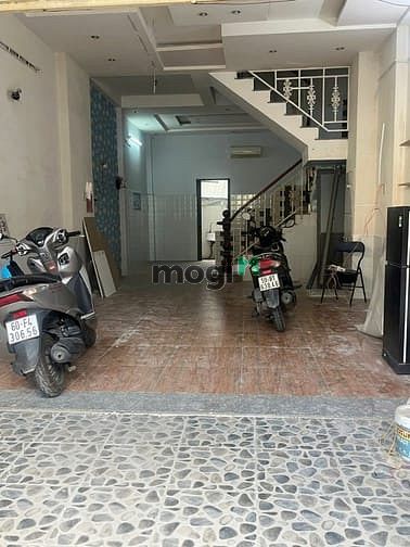 Hình ảnh Bán NHÀ Quận 2 cách NGUYỄN THỊ ĐỊNH chỉ 10m, sân đậu ô tô 5 tầng 5pn