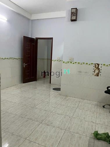 Hình ảnh Bán NHÀ Quận 2 cách NGUYỄN THỊ ĐỊNH chỉ 10m, sân đậu ô tô 5 tầng 5pn