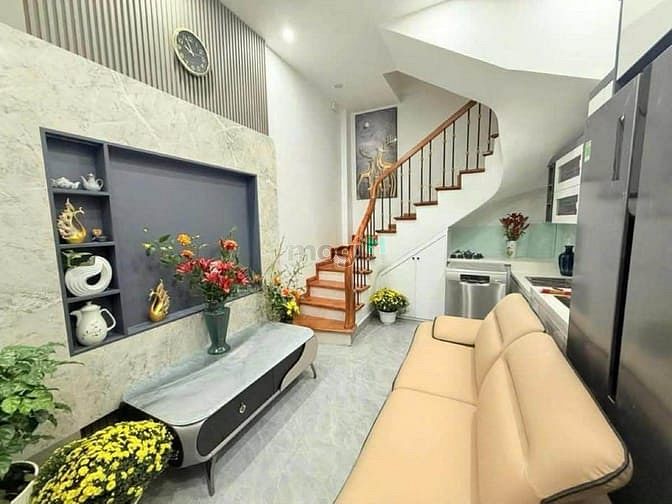 Hình ảnh Nhà đẹp long lanh ngõ Đội Cấn, giá 7.55 tỷ, 30m2x5T, ở luôn