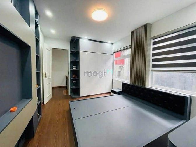 Hình ảnh Nhà đẹp long lanh ngõ Đội Cấn, giá 7.55 tỷ, 30m2x5T, ở luôn