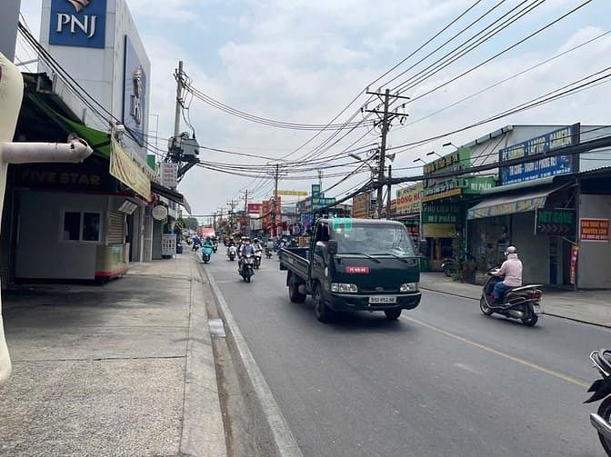 Hình ảnh Bán Nhà Mặt Tiền Đường Nguyễn Văn Tăng P. Long Thạnh Mỹ