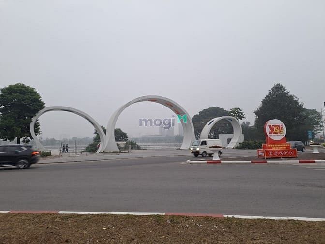 Hình ảnh Ngô Gia Tự - Long Biên – Ô Tô Tránh - 101 M2 – Đất – MT 5.2 M – Giá 16