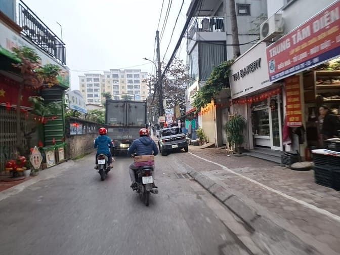 Hình ảnh Ngô Gia Tự - Long Biên – Ô Tô Tránh - 101 M2 – Đất – MT 5.2 M – Giá 16