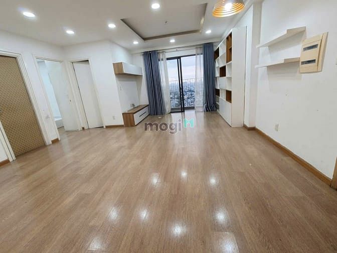 Hình ảnh C/c Phú Thạnh, Nguyễn Sơn, TP: 3PN, 2WC 110m2, Căn góc, 10tr/th
