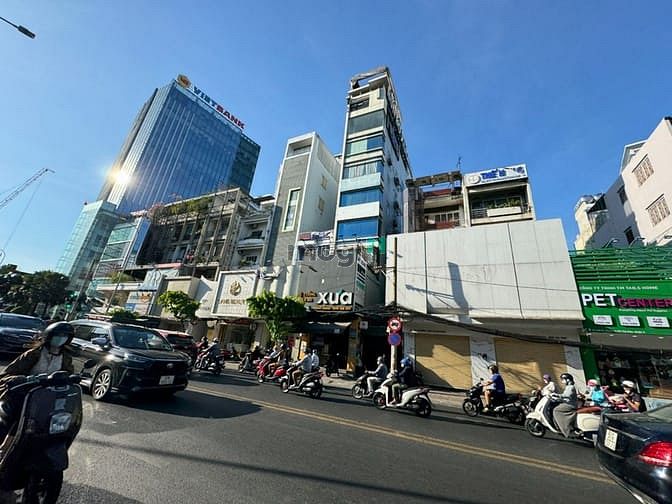 Hình ảnh Cho thuê Góc 2MT Cách Mạng Tháng Tám Q3 – phù hợp thời trang, mỹ phẩm