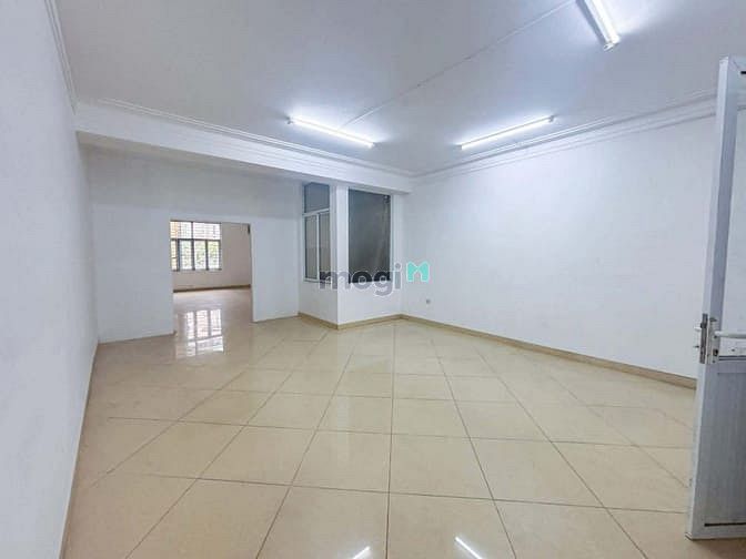 Hình ảnh 🔥[Free 1 tháng]🔥 Cho thuê nhà làm văn phòng, spa đường Nguyễn Khoái