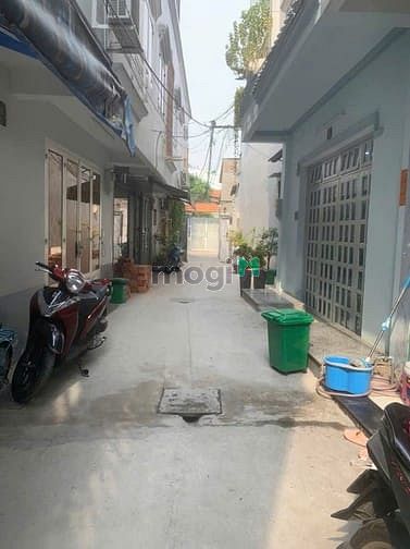 Hình ảnh 7.5 tỷ – nhà hẻm thông qua hẻm 308 huỳnh tấn phát