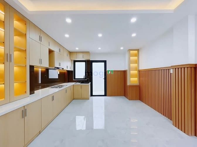 Hình ảnh Kèo thơm - Nhà phố 3 lầu ST Đường nhựa 8m khu biệt thự Kiều Đàm, Q.7