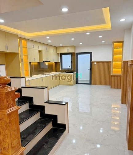 Hình ảnh Kèo thơm - Nhà phố 3 lầu ST Đường nhựa 8m khu biệt thự Kiều Đàm, Q.7