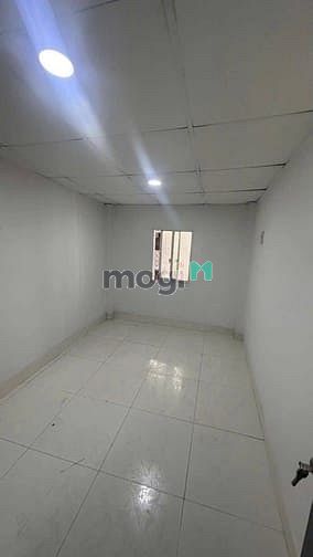 Hình ảnh Bán ấp nhà Nguyễn Tri Phương trung tâm Quận 10, 38m2, giá chỉ 1 tỷ 990