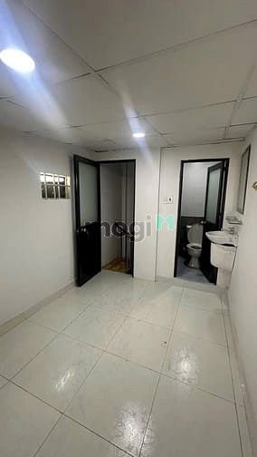 Hình ảnh Bán ấp nhà Nguyễn Tri Phương trung tâm Quận 10, 38m2, giá chỉ 1 tỷ 990