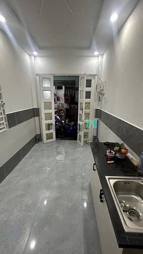 Hình ảnh Bán ấp nhà Nguyễn Tri Phương trung tâm Quận 10, 38m2, giá chỉ 1 tỷ 990