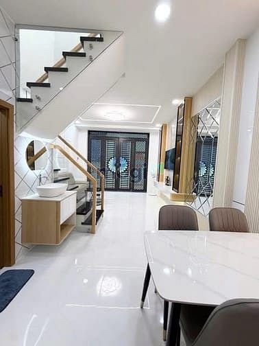 Hình ảnh Bán nhà Bùi Văn Ba Quận 7, 48m2, dài 9.7m, giá 2 tỷ 720