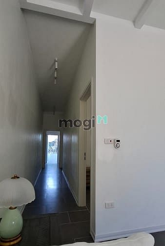 Hình ảnh Nhà dạng thiết kế villa mới 100%