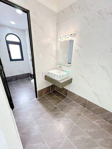 Hình ảnh Bán nhà Hoàng Diệu Quận 4, 51m2, 1 trệt 1 lầu, 3PN, giá 2 tỷ 960