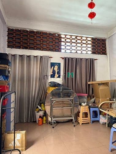 Hình ảnh Mặt phố Điện Biên Phủ - Lê Hồng Phong Q.1O  4.67m x 22m 3 tầng bóp nhẹ