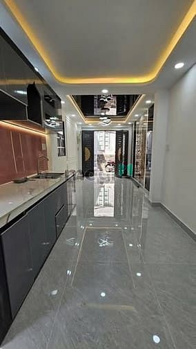 Hình ảnh NHÀ MỚI 100% Q.4,Đoàn Văn Bơ-dt:53.5m2-giá:2tỷ680-1T1L-2pn2wc-ntcb-shr