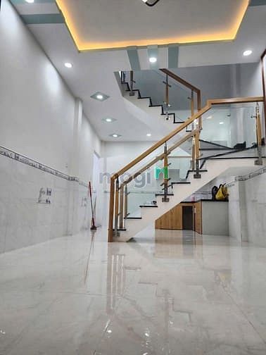 Hình ảnh Nhà : LÊ Văn Việt P.Tăng Nhơn Phú B Q.Thủ Đức