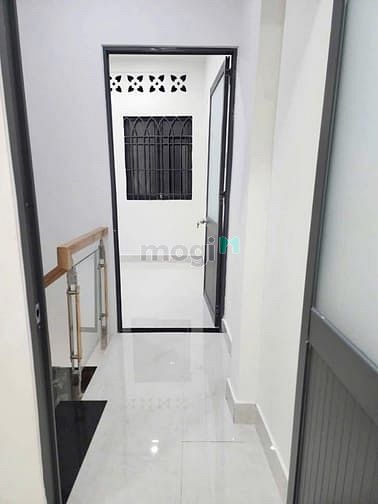Hình ảnh Nhà : LÊ Văn Việt P.Tăng Nhơn Phú B Q.Thủ Đức