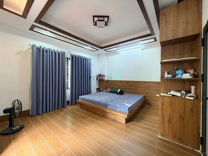 Hình ảnh Bán Nhà Thạch Bàn - Cổ Linh, Lô Góc 30m x 5 Tầng - Ngõ Thông 2 Đầu Oto
