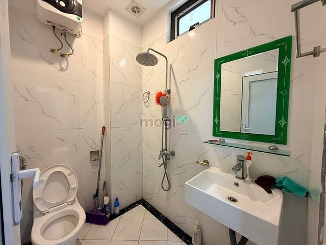 Hình ảnh Bán Nhà Thạch Bàn - Cổ Linh, Lô Góc 30m x 5 Tầng - Ngõ Thông 2 Đầu Oto