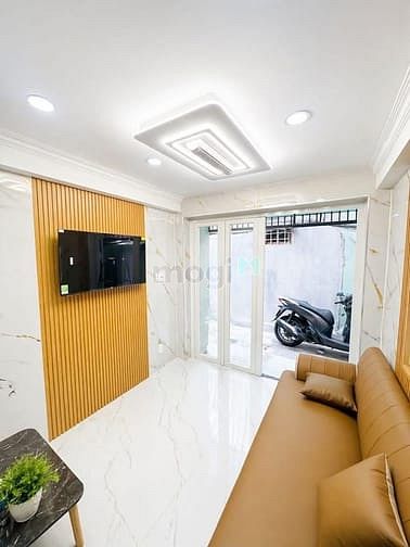 Hình ảnh Nhà đẹp Bình Thạnh - Ung Văn Khiêm - 53m2 - 3PN 2WC - Giá 2 Tỷ 740