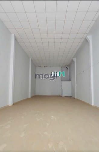 Hình ảnh 🍍Cho thuê nhà cấp 4 trần cao thông thoáng 👉 Giá 15 triệu