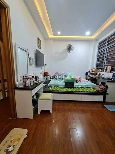 Hình ảnh Nhà QUẬN 4 Đường số 32 29,7m2 2PN 2WC