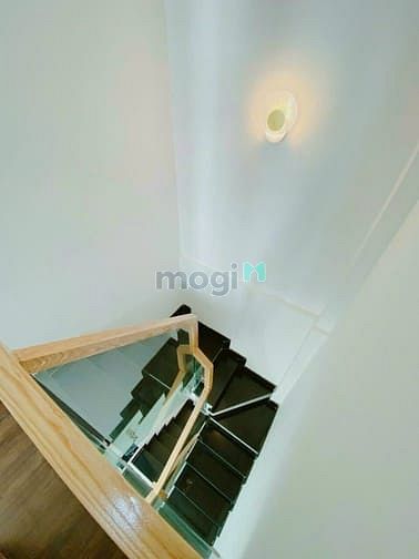 Hình ảnh Cần bán gấp nhà Dân Trí Q. Tân Bình 21m2 vuông vức đẹp 2PN 2WC