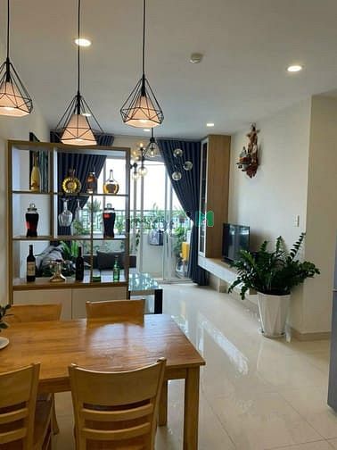 Hình ảnh 13tr5/tháng, C/c Screc, 90m2, 2PN, 2WC, Căn góc, ngay Trường Sa, Q3.