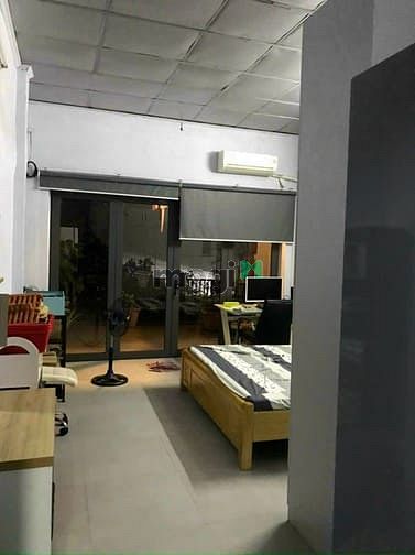 Hình ảnh Nhà đẹp Bến Vân Đồn 3,4mx8m 2PN 3WC có SHR