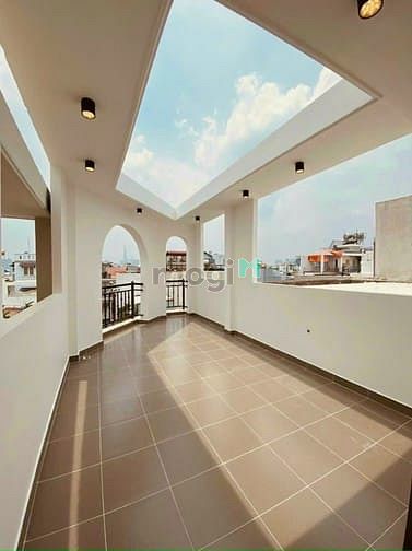 Hình ảnh Bán nhà đẹp Cư Xá Phú Lâm D Q6 2,8m x 9,5m 3PN 4WC Có sân thượng