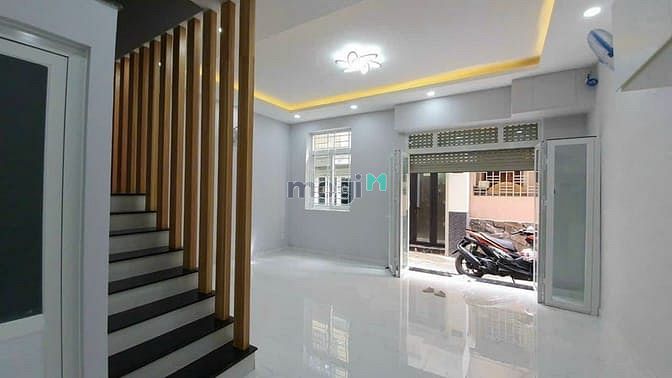 Hình ảnh Bán nhà hẻm Cộng Hoà P.4 Q. Tân Bình 5,8mx6,3m có SHR