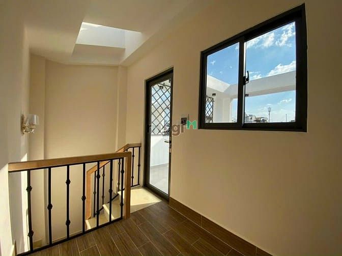 Hình ảnh Nhà đẹp Lâm Văn Bền  5,5m x 7m 3PN 3WC có SHR ở ngay